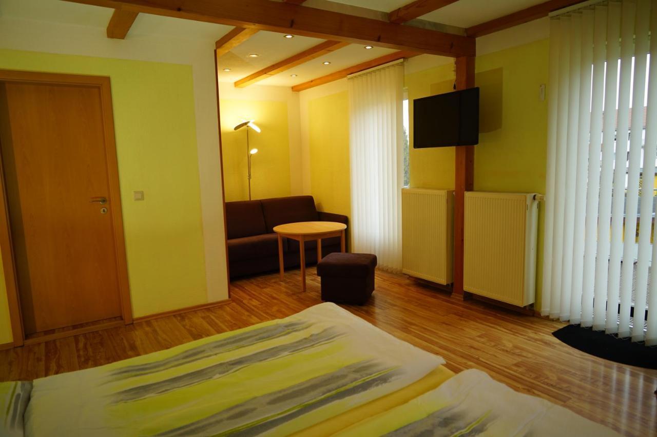 Pension Nr. 13 - B&B Πίρνα Εξωτερικό φωτογραφία